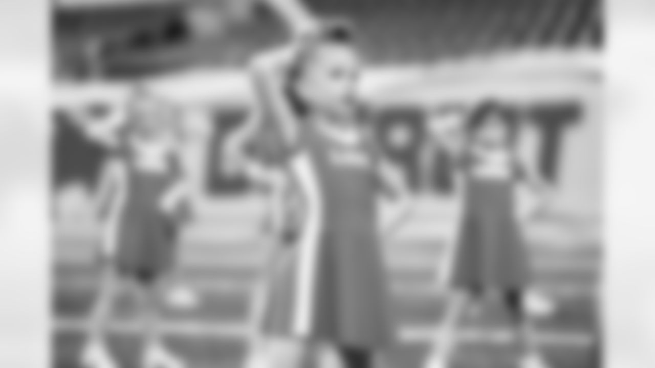 Participants during the junior cheer clinic at Ford Field on Dec. 7, 2025 in Detroit. (Mike Ferdinande/Detroit Lions)