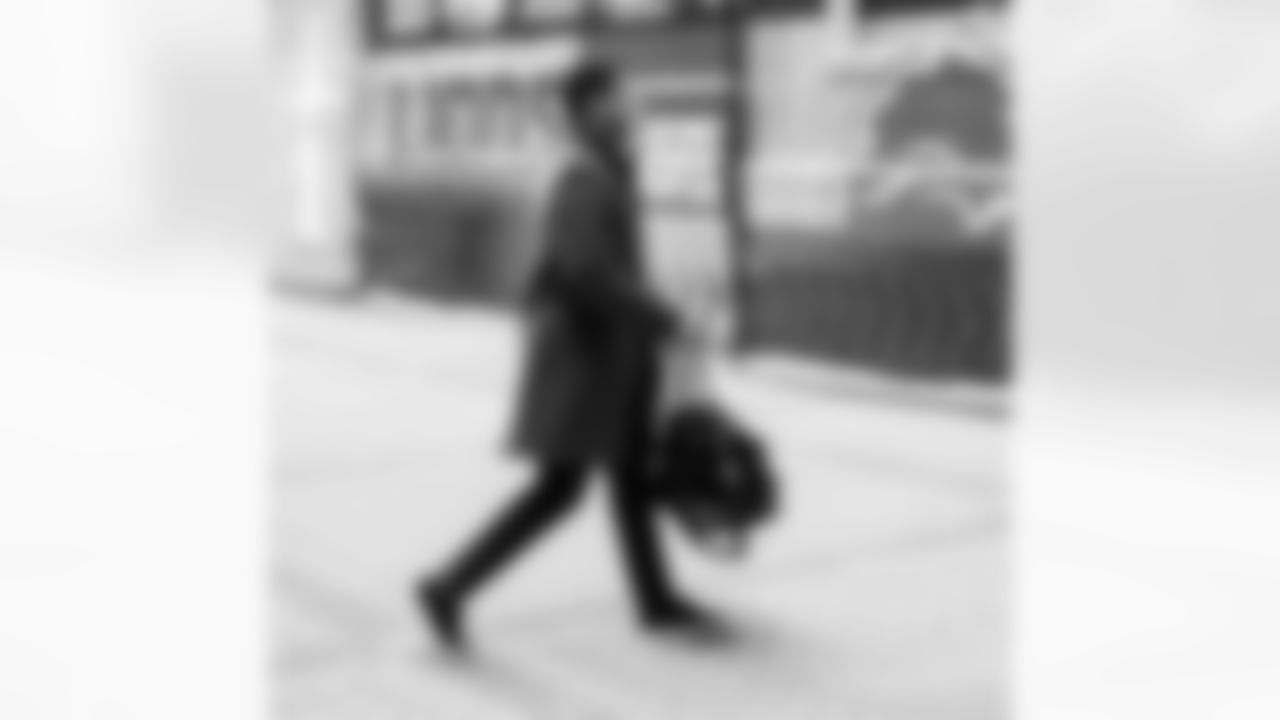 Detroit Lions wide receiver Kalif Raymond (11) arrives to an NFL football game against the Pittsburgh Steelers on Sunday, Dec. 21, 2025 in Detroit. (Jeff Nguyen/Detroit Lions via AP)