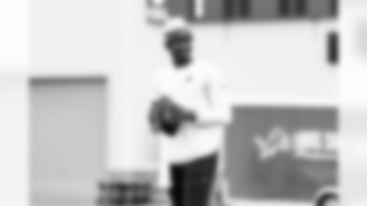 Detroit Lions quarterback Hendon Hooker (2) during offseason workouts at the Meijer Performance Center on May 19, 2025 in Allen Park, Mich. (Jeff Nguyen/Detroit Lions)
