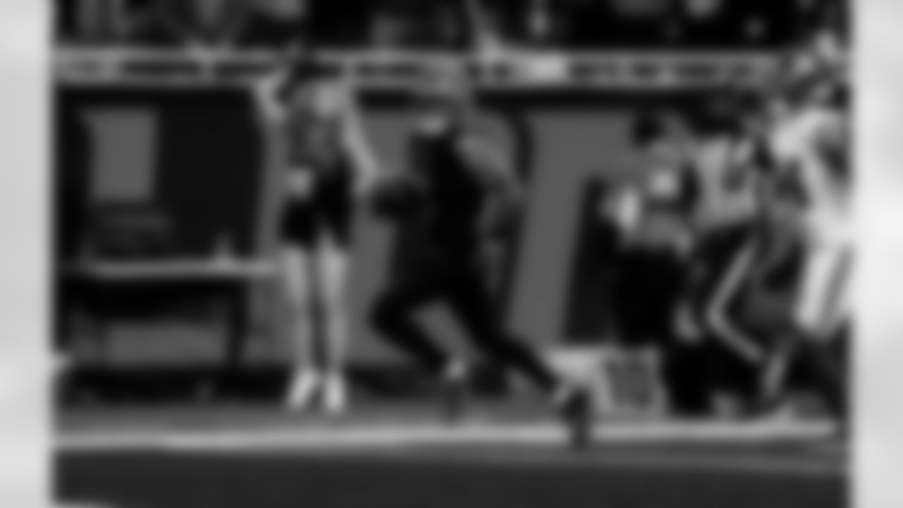 Detroit Lions running back Jahmyr Gibbs (0) scores a touchdown during an NFL football game against the New York Giants on Sunday, Nov. 23, 2025 in Detroit. (Jeff Nguyen/Detroit Lions via AP)