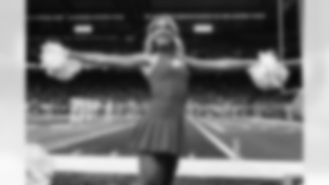 A Detroit Lions Cheerleader performs during an NFL football game against the Green Bay Packers on Thursday, Nov. 27, 2025 in Detroit. (Mike Ferdinande/Detroit Lions)