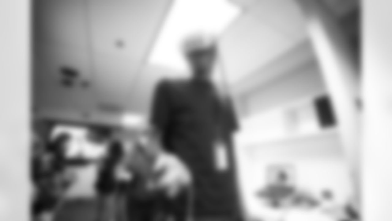 A student using virtual reality during a Detroit Lions Academy health and wellness field trip at the Henry Ford Health campus on Feb. 27, 2026 in Detroit. (Izzy Rincon/Detroit Lions)