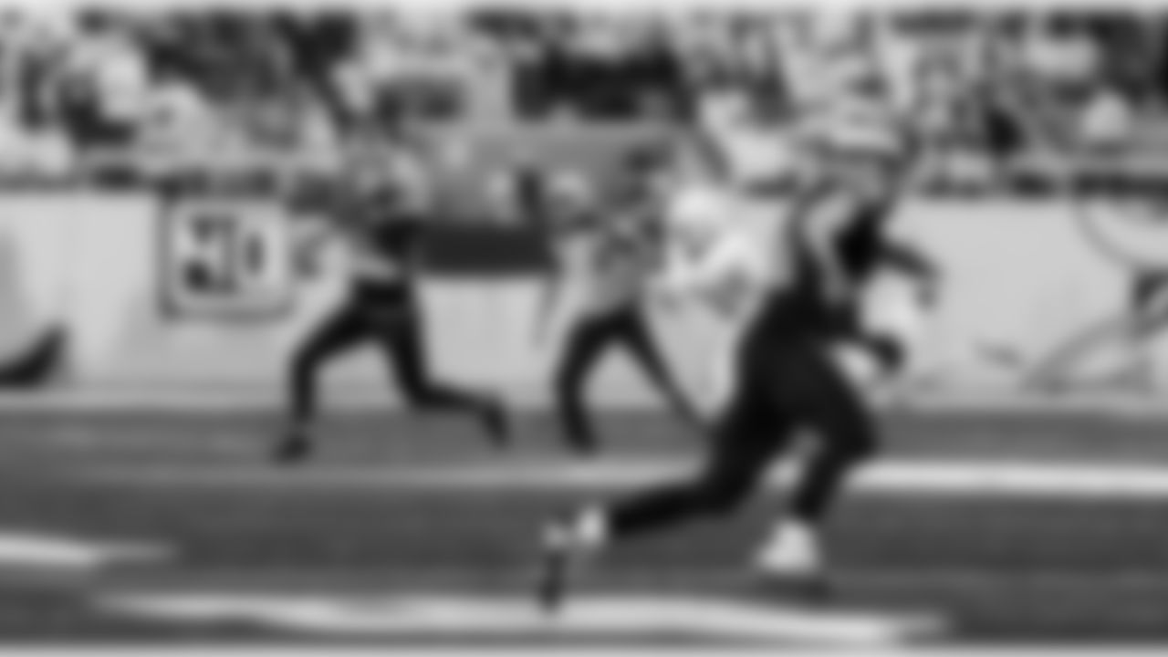 Detroit Lions quarterback Jared Goff (16) during an NFL football game against the Minnesota Vikings on Thursday, Dec. 25, 2025 in Minneapolis. (Jeff Nguyen/Detroit Lions via AP)