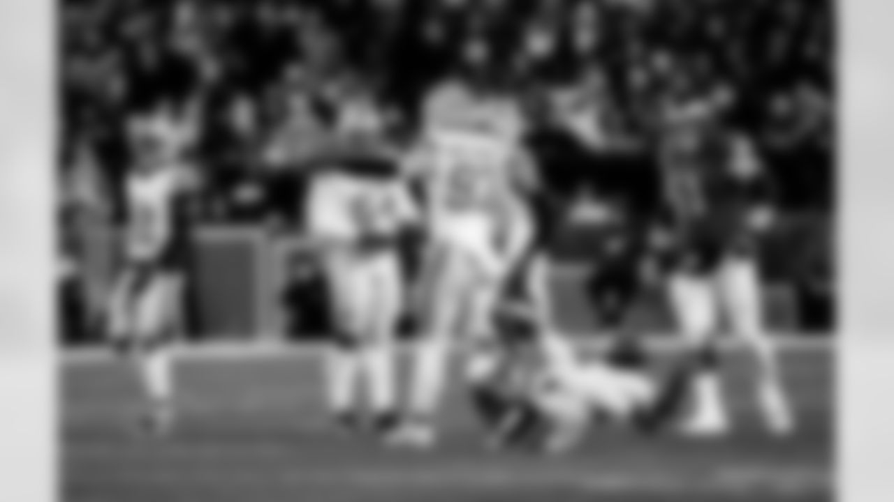 Detroit Lions defensive lineman Alim McNeill (54) and Detroit Lions edge rusher Aidan Hutchinson (97) during an NFL football game against the Philadelphia Eagles on Sunday, Nov. 16, 2025 in Philadelphia. (Jeff Nguyen/Detroit Lions via AP)