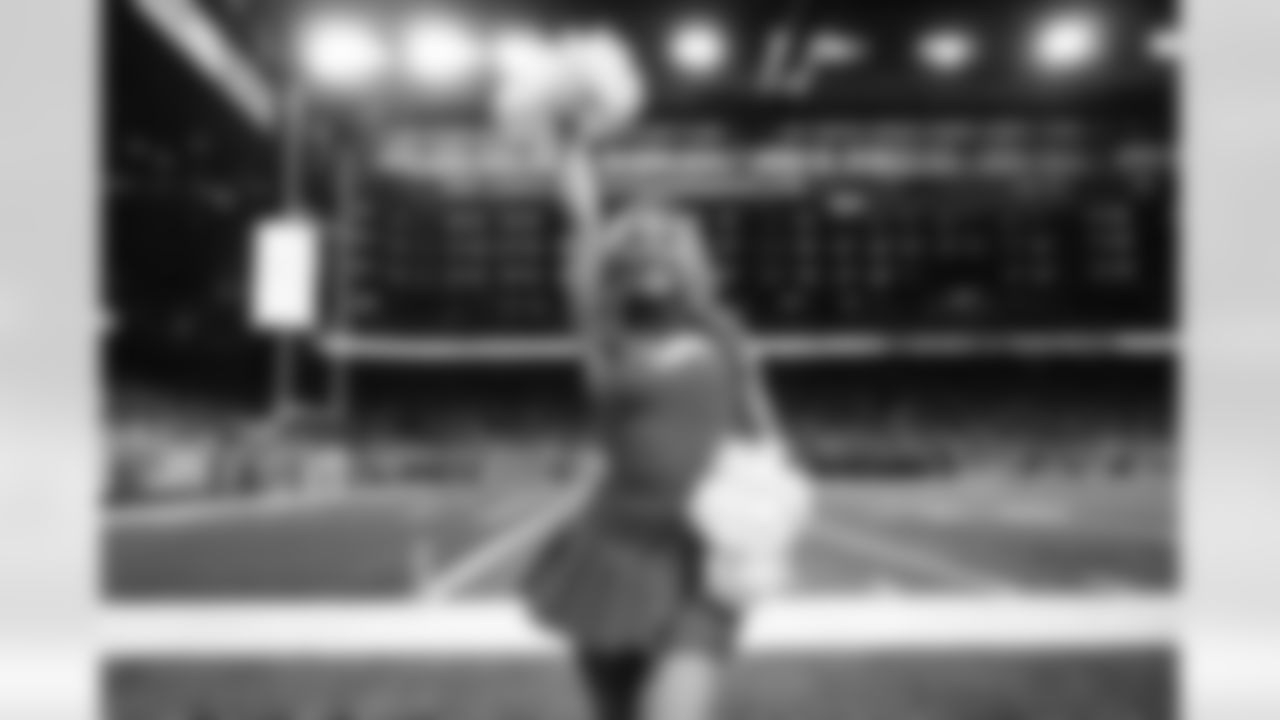 A Detroit Lions Cheerleader performs during an NFL football game against the Green Bay Packers on Thursday, Nov. 27, 2025 in Detroit. (Mike Ferdinande/Detroit Lions)