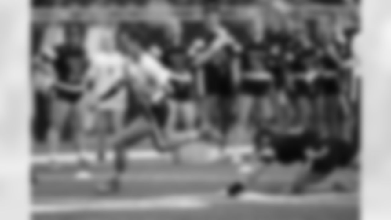 Brighton (#1) v St. Joseph (#6) play in the championship game during the Michigan Girls High School Flag Football state championship at Ford Field on June 1, 2025 in Detroit. (Carl Jones II/Detroit Lions)