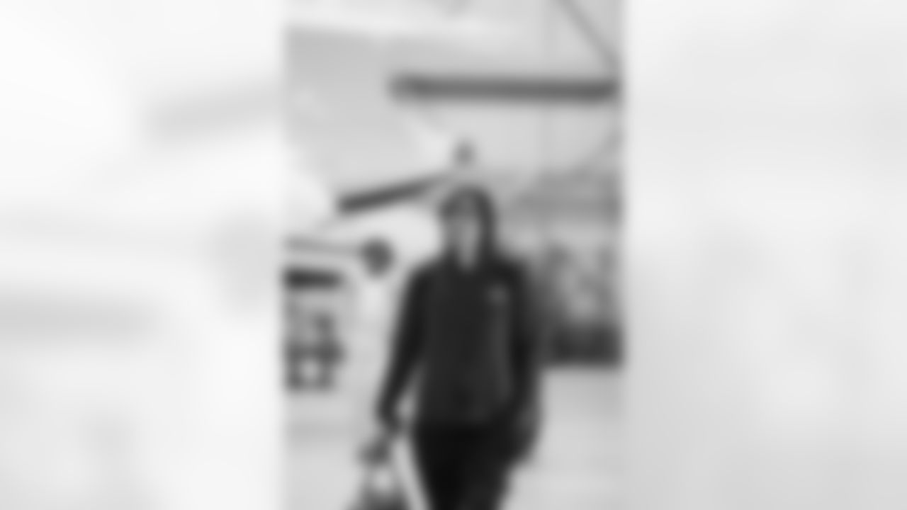 Detroit Lions linebacker Trevor Nowaske (53) travels to Los Angeles on Nov. 13, 2025. (Jeff Nguyen/Detroit Lions via AP)