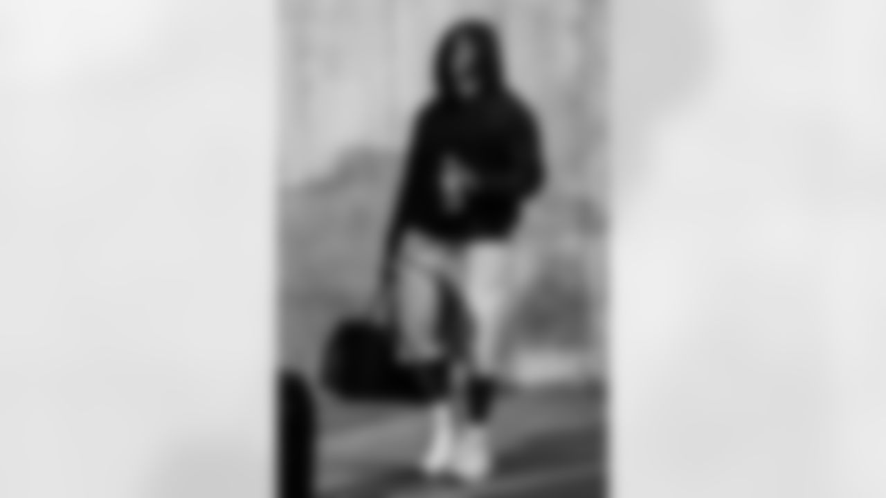 Detroit Lions running back Jahmyr Gibbs (0) arrives before an NFL football game against the Kansas City Chiefs on Sunday, Oct. 12, 2025 in Kansas City, MO. (Jeff Nguyen/Detroit Lions via AP)