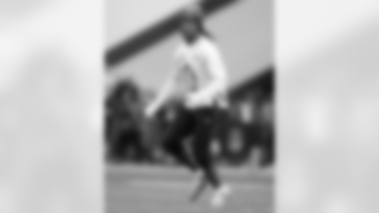 Detroit Lions running back Jahmyr Gibbs plays during the 2026 NFL Pro Bowl Games on Tuesday, Feb. 3, 2026, in San Francisco. (Vera Nieuwenhuis/AP Content Services for the NFL)