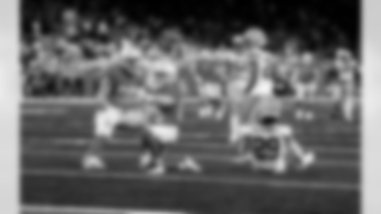 Detroit Lions wide receiver Tom Kennedy (85) gets a first down during an NFL football game against the Green Bay Packers on Thursday, Nov. 27, 2025 in Detroit. (Jeff Nguyen/Detroit Lions via AP)