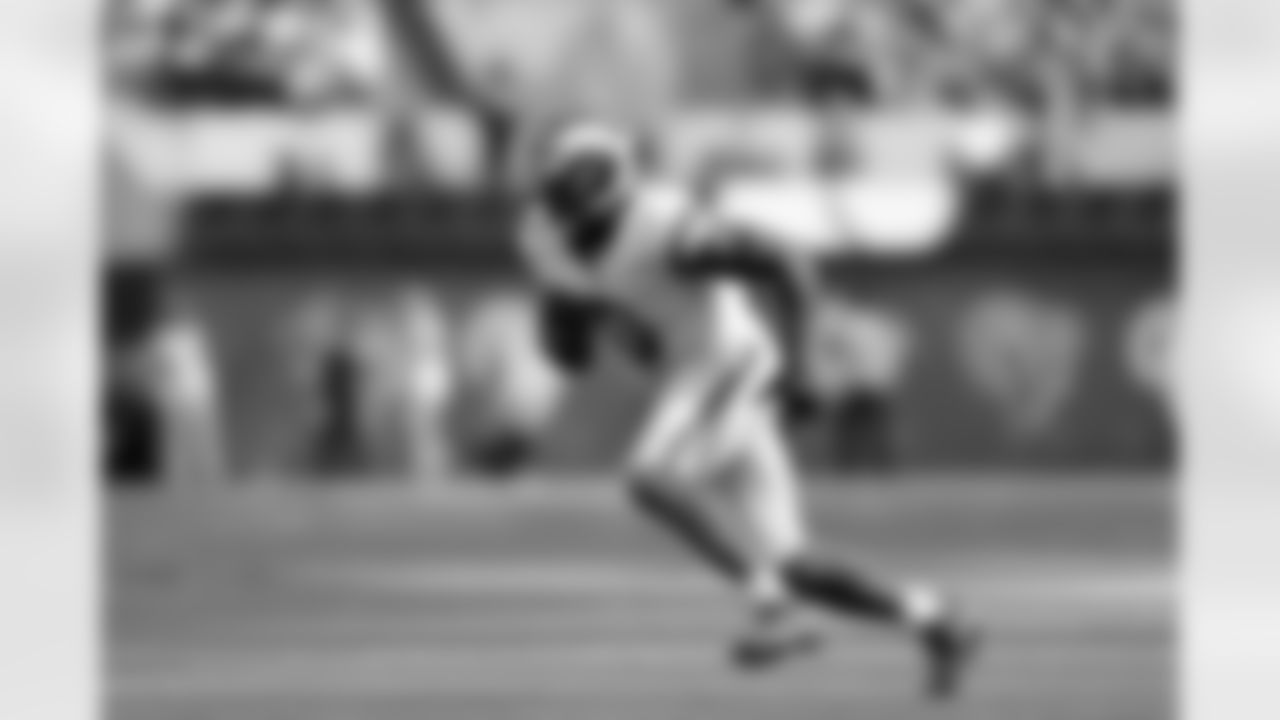 OLB Byron Young
Backed up by Josaiah Stewart
(AP Photo/Greg Trott)