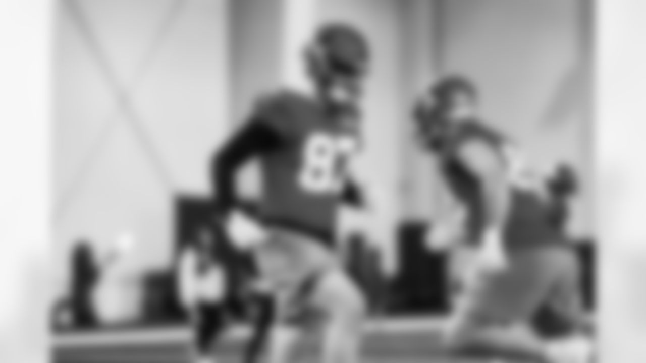 Detroit Lions tight end Sam LaPorta (87) during practice at the Meijer Performance Center in Allen Park, MI on January 2, 2025. (Jeff Nguyen/Detroit Lions)