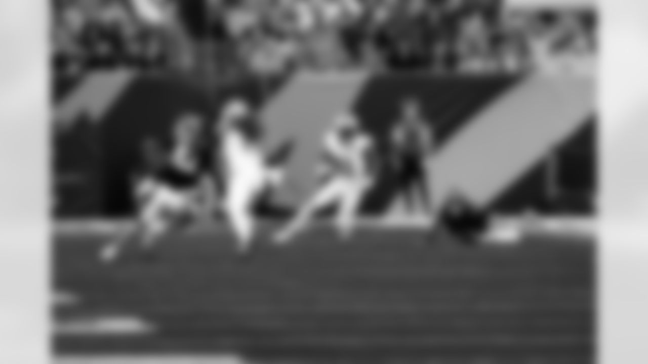 Detroit Lions wide receiver Kalif Raymond (11) returns a punt during an NFL football game against the Cincinnati Bengals on Sunday, Oct. 5, 2025 in Cincinnati. (Jeff Nguyen/Detroit Lions via AP)