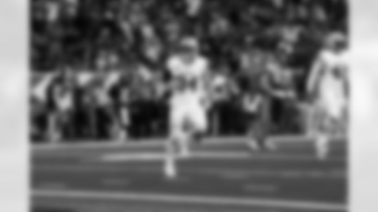Detroit Lions linebacker Alex Anzalone (34) during an NFL football game against the Houston Texans on Nov. 10, 2024 in Houston. (Jeff Nguyen/Detroit Lions via AP)