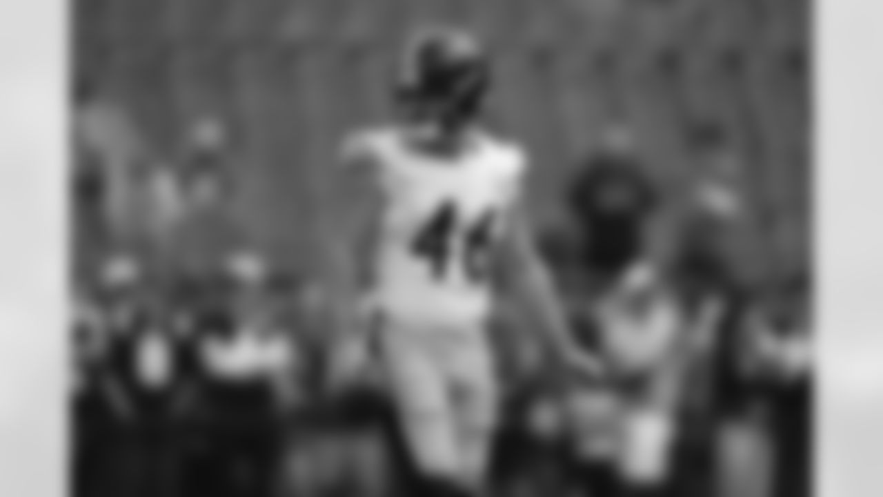 LS Christian Kuntz

(AP Photo/Steven Senne)