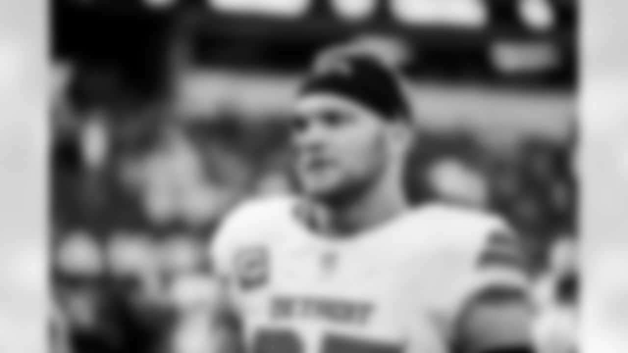 Detroit Lions edge rusher Aidan Hutchinson (97) before an NFL football game against the Los Angeles Rams on Sunday, Dec. 14, 2025 in Inglewood, Calif. (Jeff Nguyen/Detroit Lions via AP)