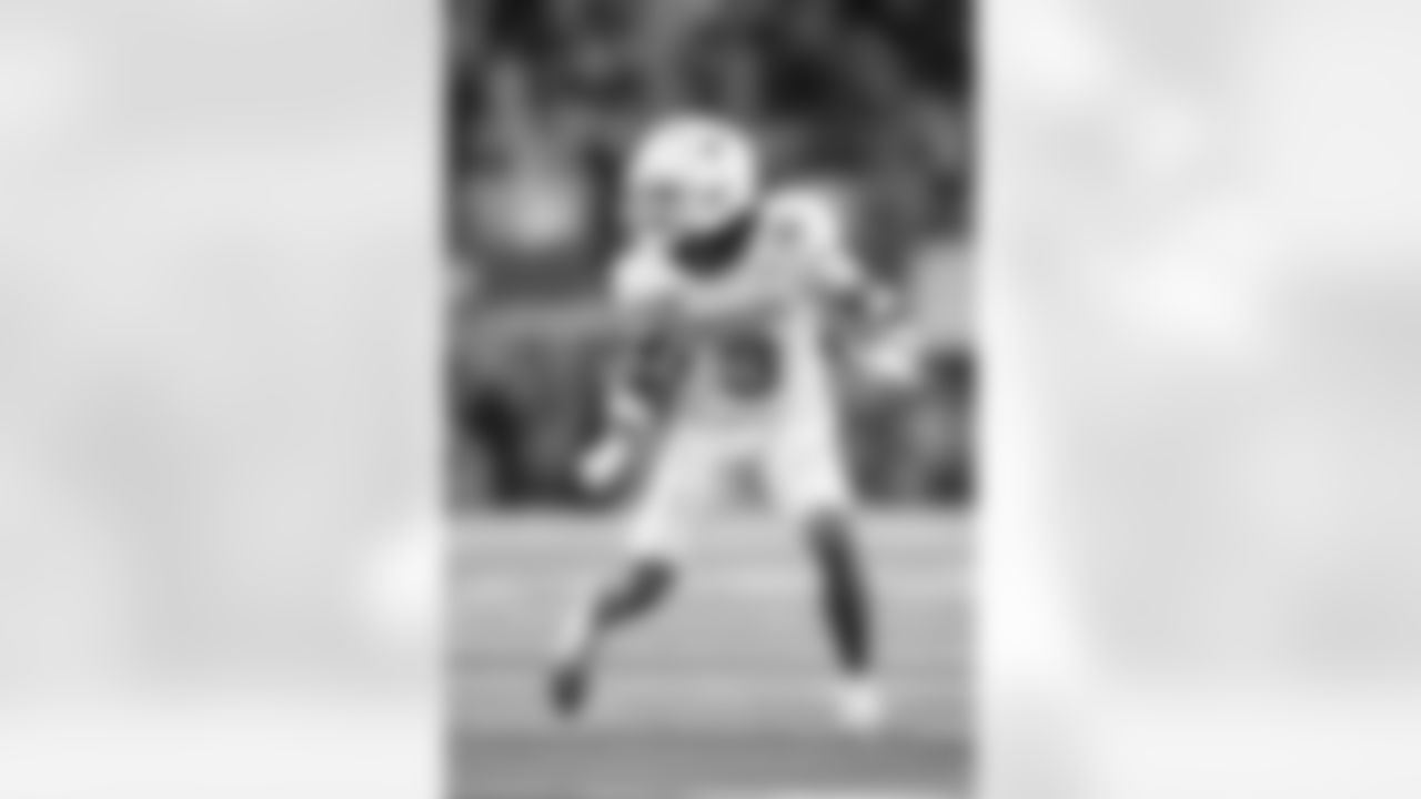 Texas DB Jaylon Guilbeau (3)