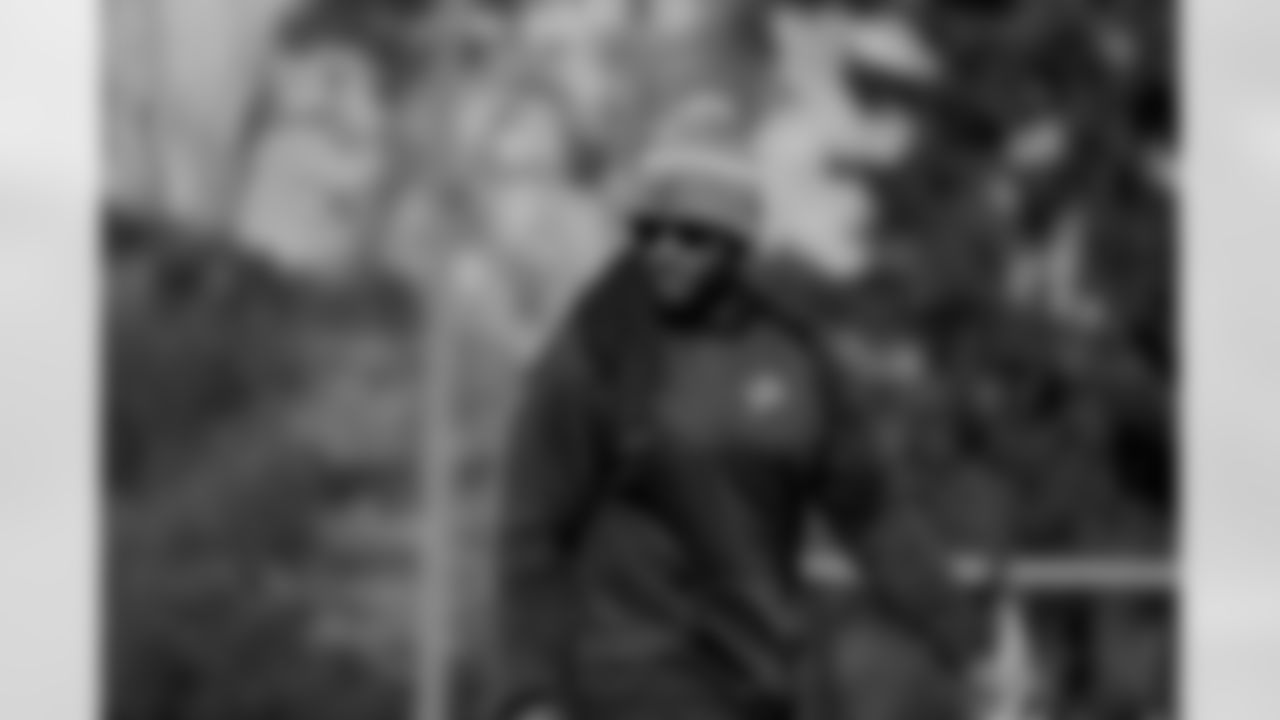 Detroit Lions defensive coordinator Kelvin Sheppard during practice at the Meijer Performance Center on Nov. 13, 2025 in Allen Park, Mich. (Jeff Nguyen/Detroit Lions)