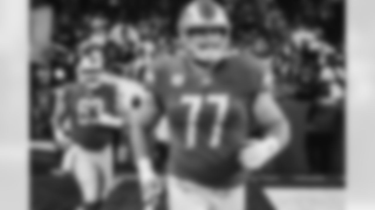 Detroit Lions center Frank Ragnow (77) before a NFL football game against the San Francisco 49ers on Sunday, September 12, 2021 in Detroit, MI. (Jeff Nguyen/Detroit Lions).