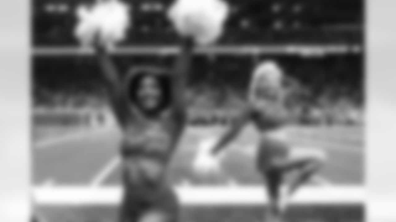 Detroit Lions Cheerleaders perform during an NFL football game against the Miami Dolphins on Saturday, Aug. 16, 2025 in Detroit. (Mike Ferdinande/Detroit Lions)