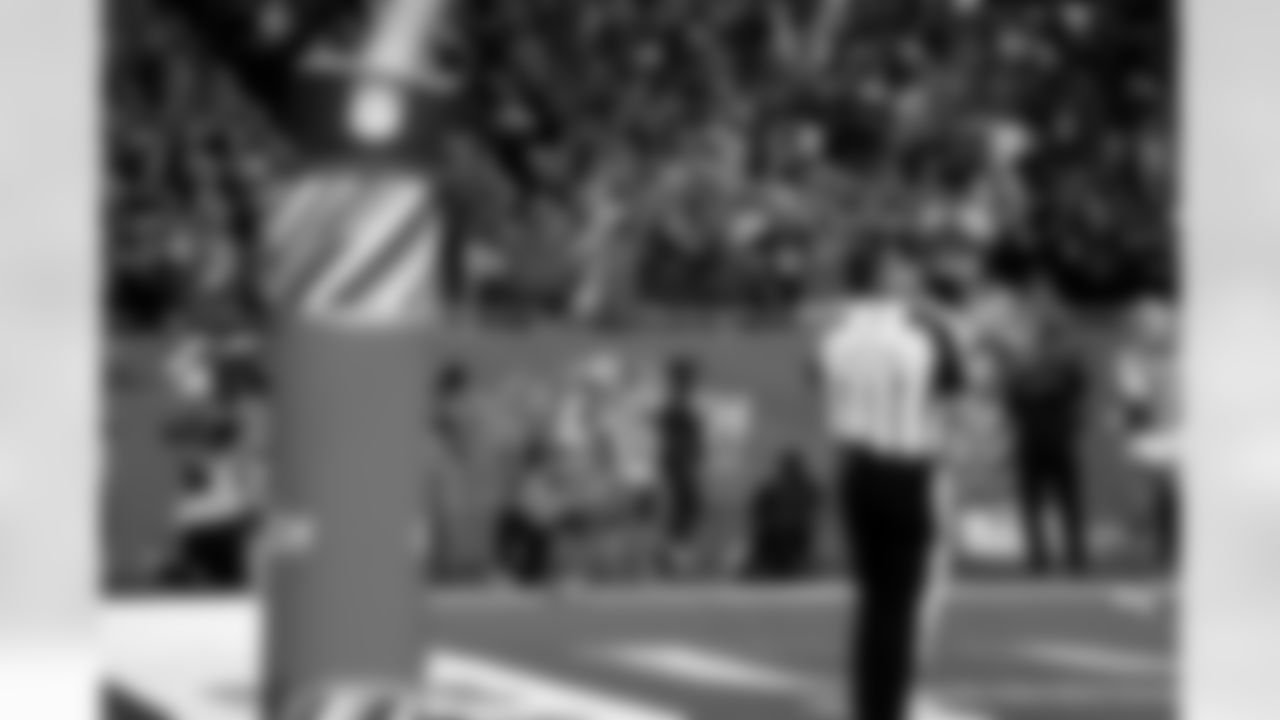 Detroit Lions wide receiver Amon-Ra St. Brown (14) scores a touchdown during an NFL football game against the Cleveland Browns on Sunday, Sept. 28, 2025 in Detroit. (Jeff Nguyen/Detroit Lions via AP)