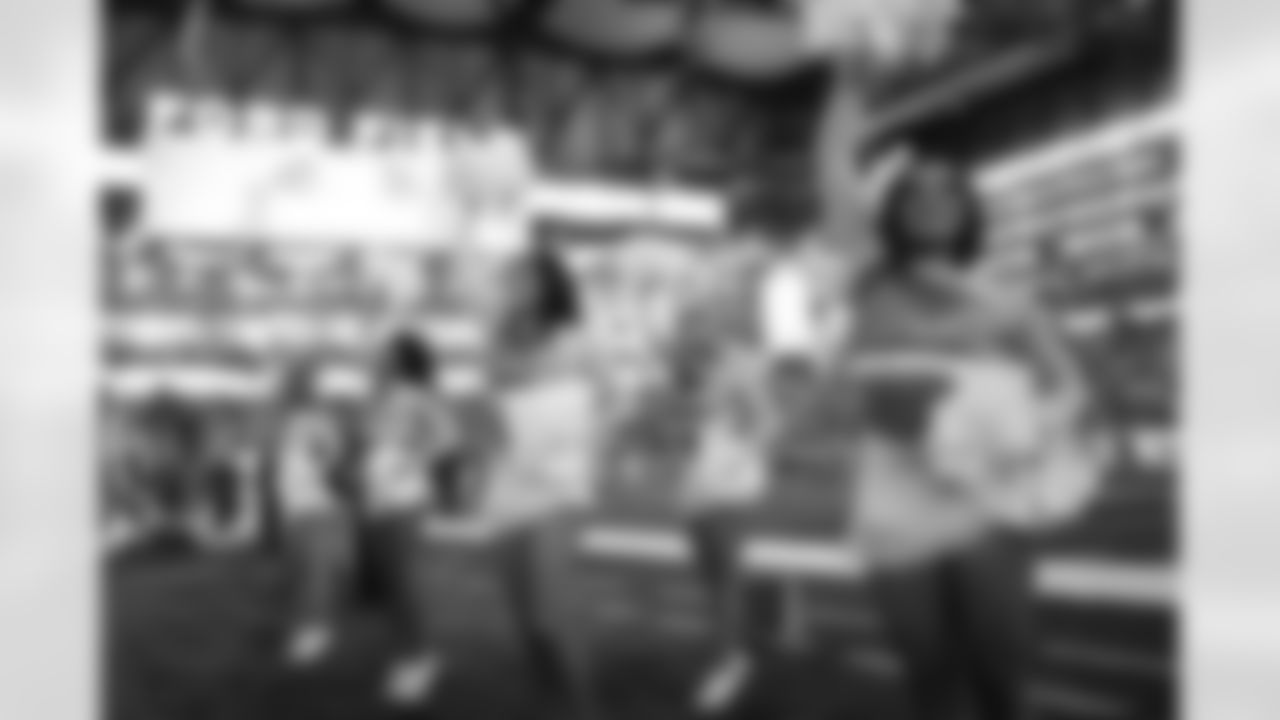 Detroit Lions Cheerleaders perform during an NFL football game against the Dallas Cowboys on Thursday, Dec. 4, 2025 in Detroit. (Mike Ferdinande/Detroit Lions)