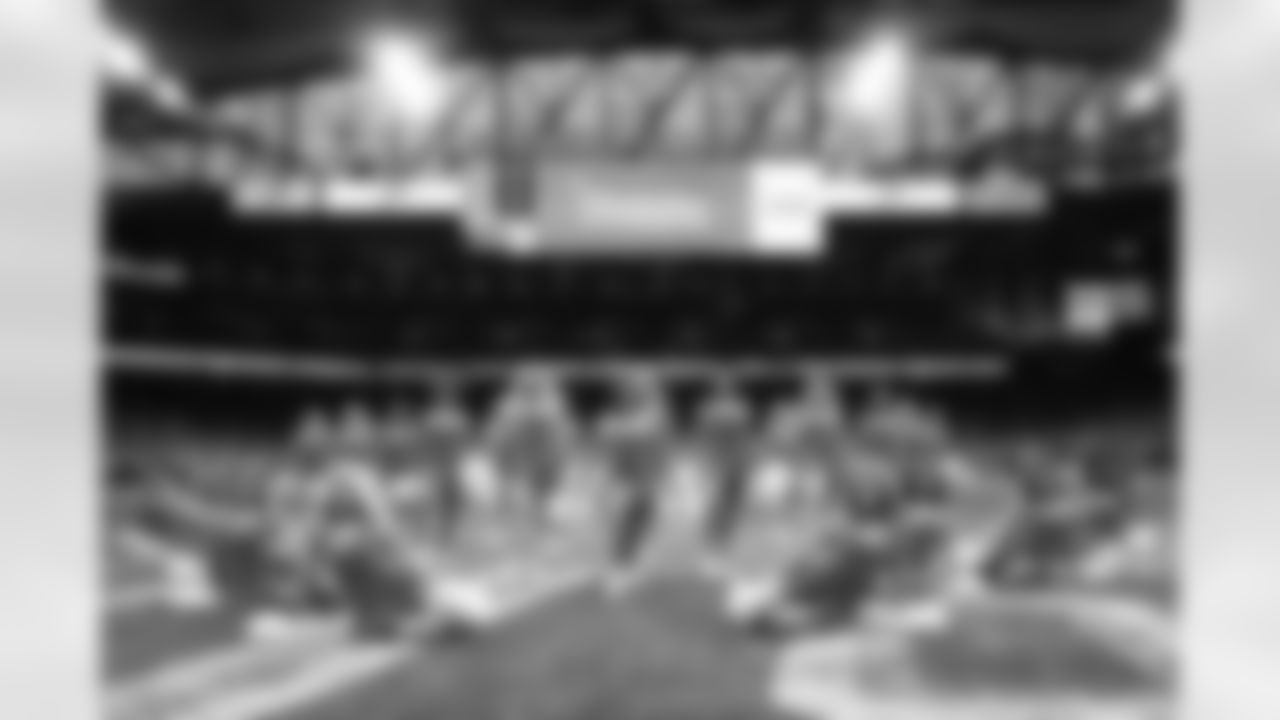 Detroit Lions Cheerleaders perform during an NFL football game against the Green Bay Packers on Thursday, Nov. 27, 2025 in Detroit. (Mike Ferdinande/Detroit Lions)