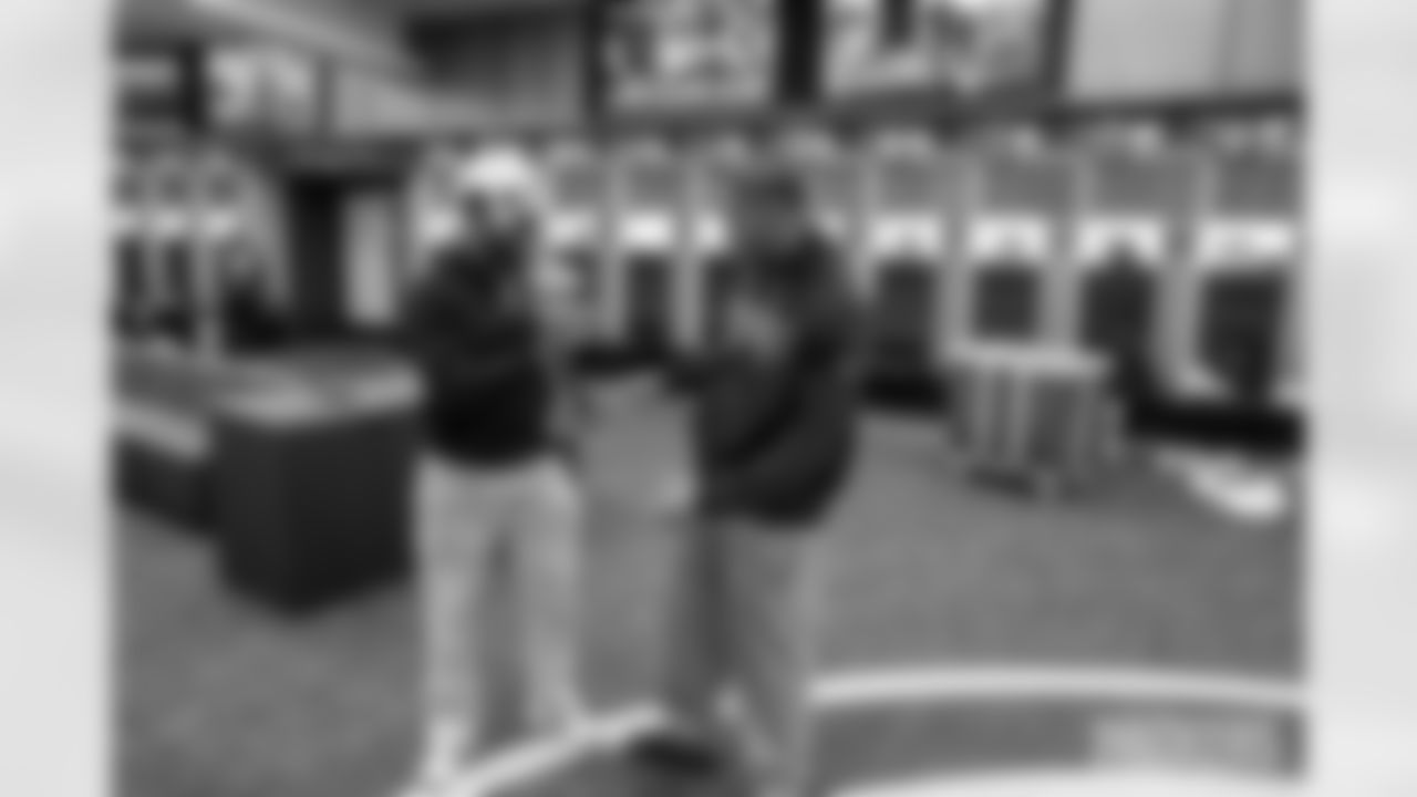 251203_Wicks_Nickelodean_Award-15