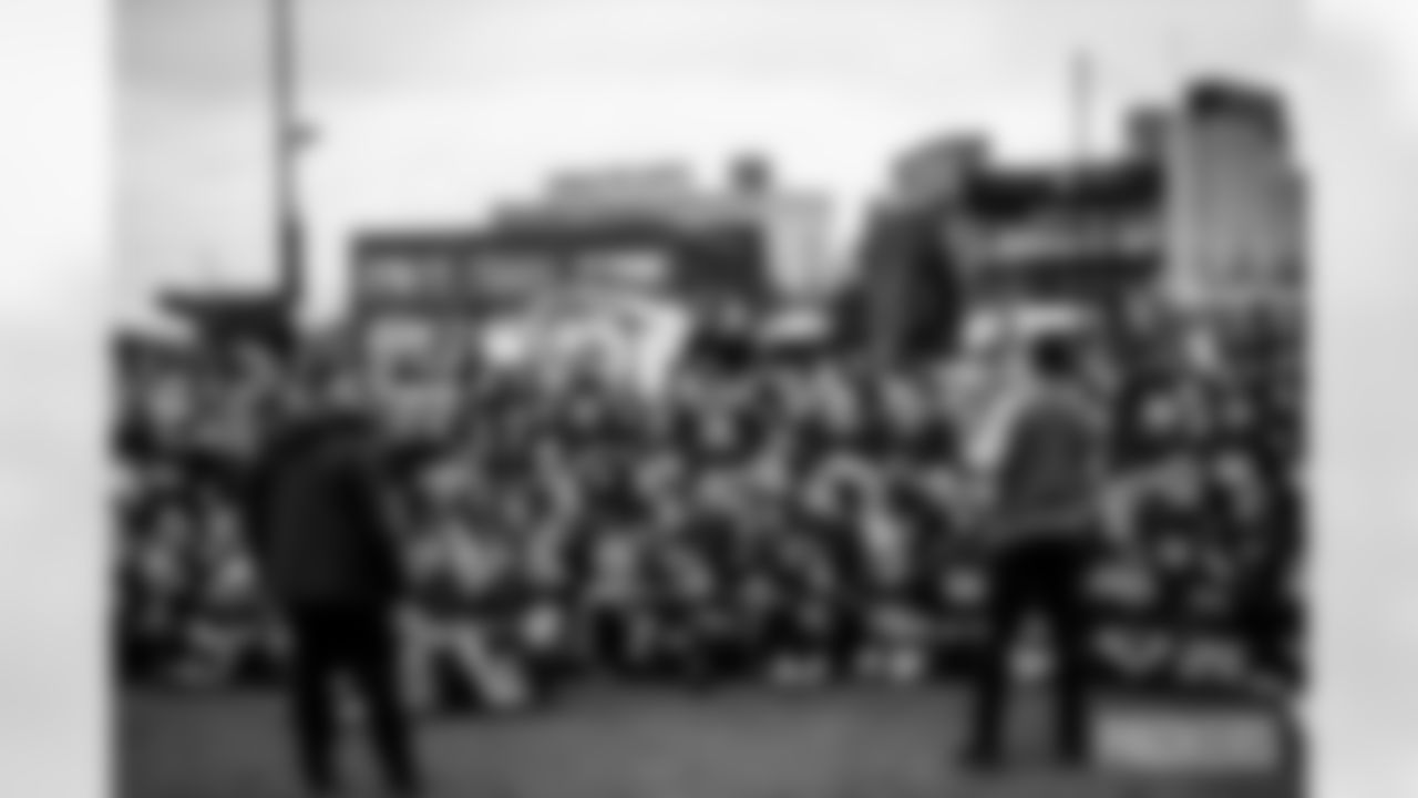 250425-USA-Football-Clinic-A-EP-023
