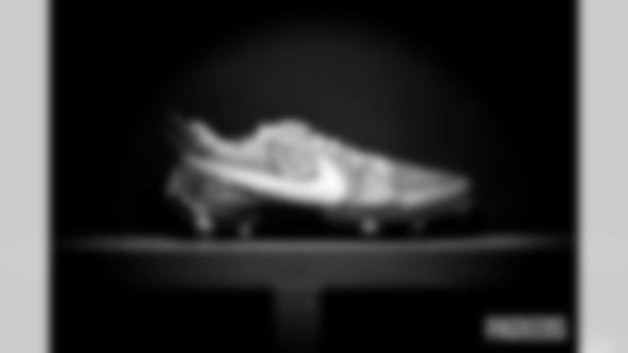WR Christian Watson (Causes: American Breast Cancer Foundation/Light of Life Foundation for Thyroid cancer)