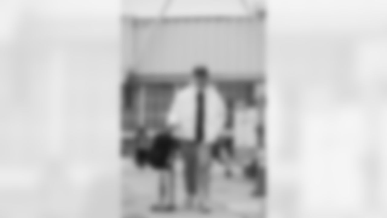 241204-departure-A-LA-058