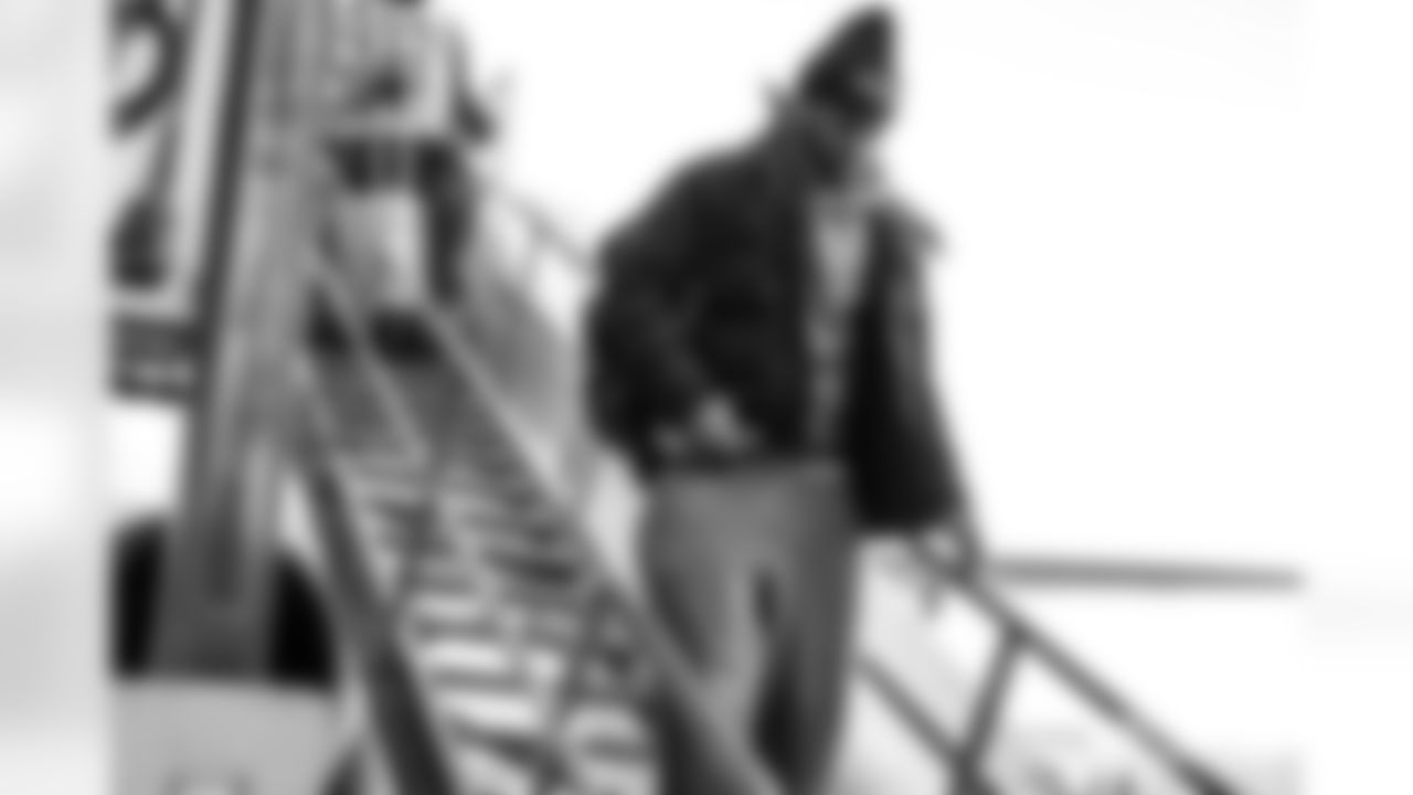 251219_Players arrive in Chicago_MM_0259