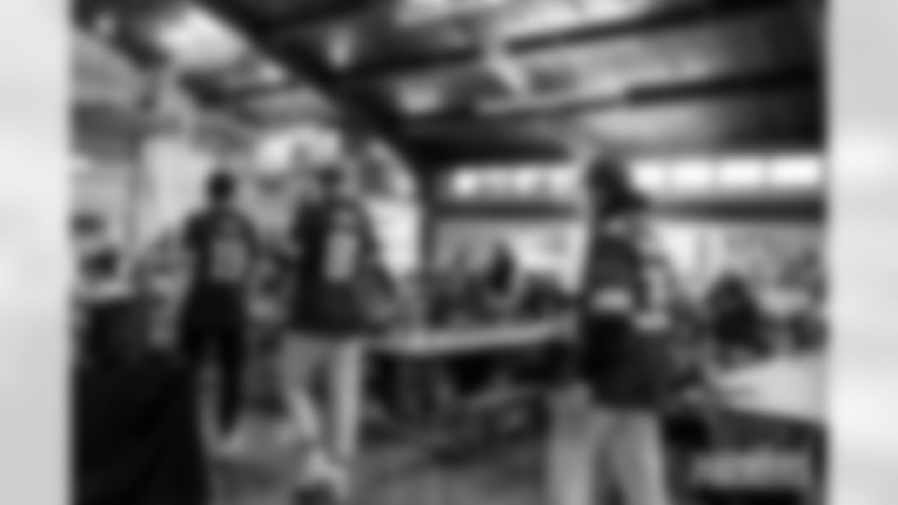 251024_Salute to Service USO Event_MM_0916