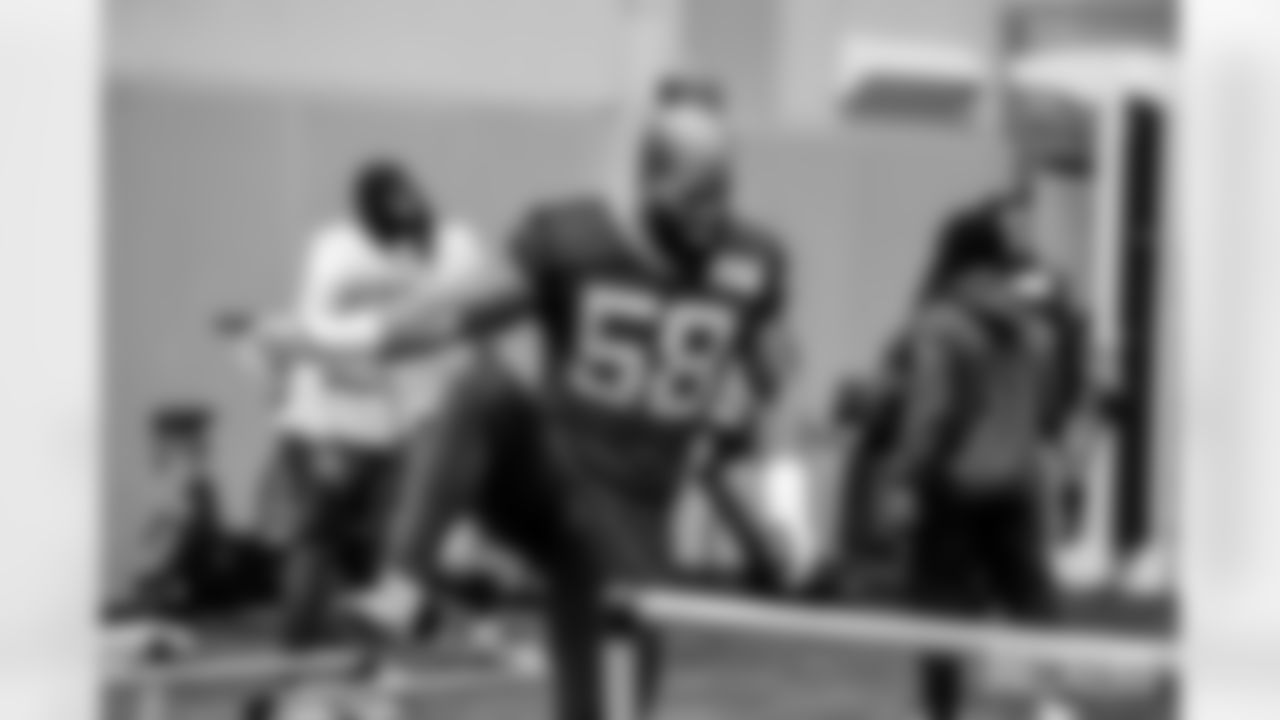 251108_Practice_ES_01675