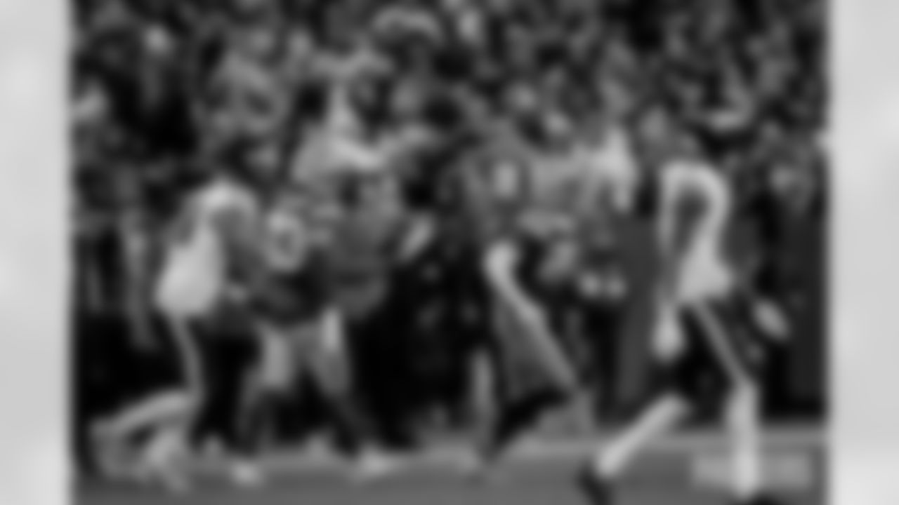 Q3_251110_WK10_Packers vs. Eagles_MM_0362