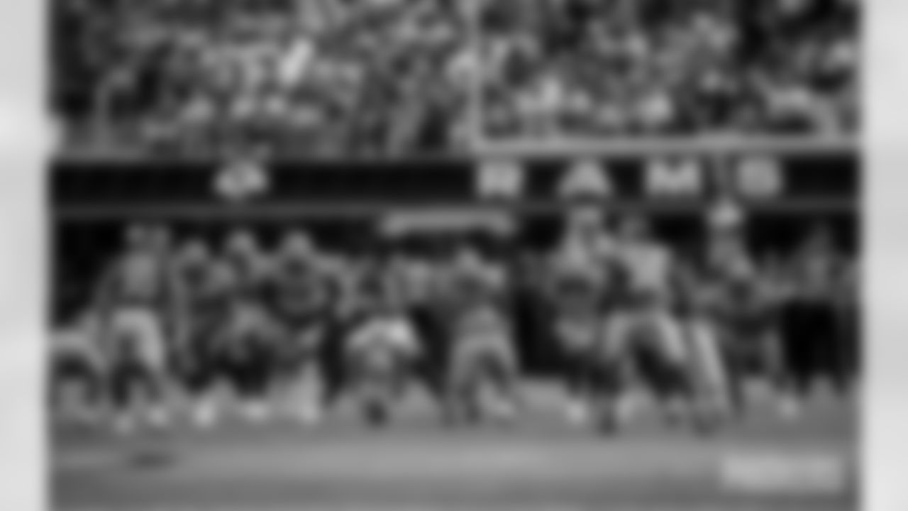 packers-rams-game-A-ES-038