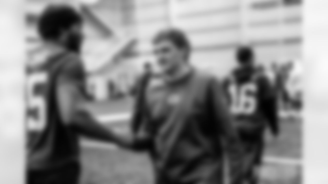 251109_Practice_Make a Wish_ES_01268