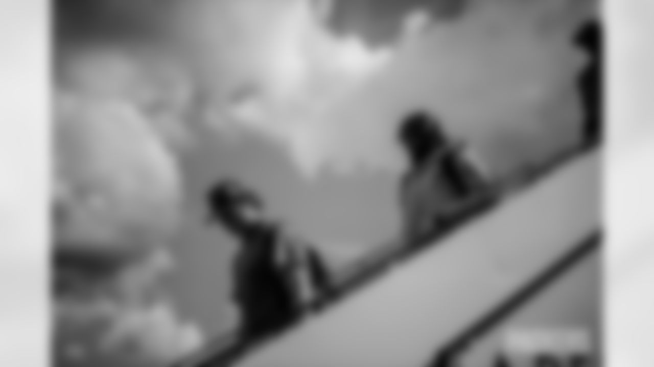 250813-arrive-in-indy-2560-15