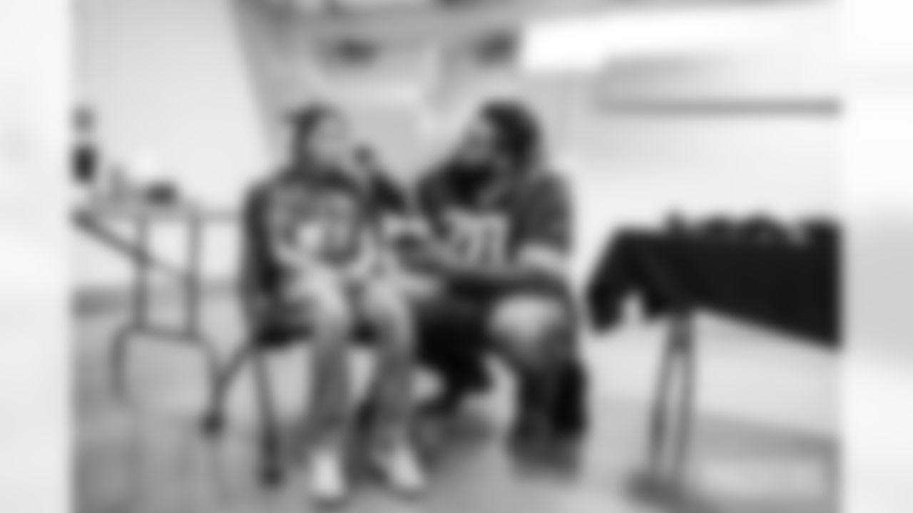 251024_Salute to Service USO Event_MM_3366