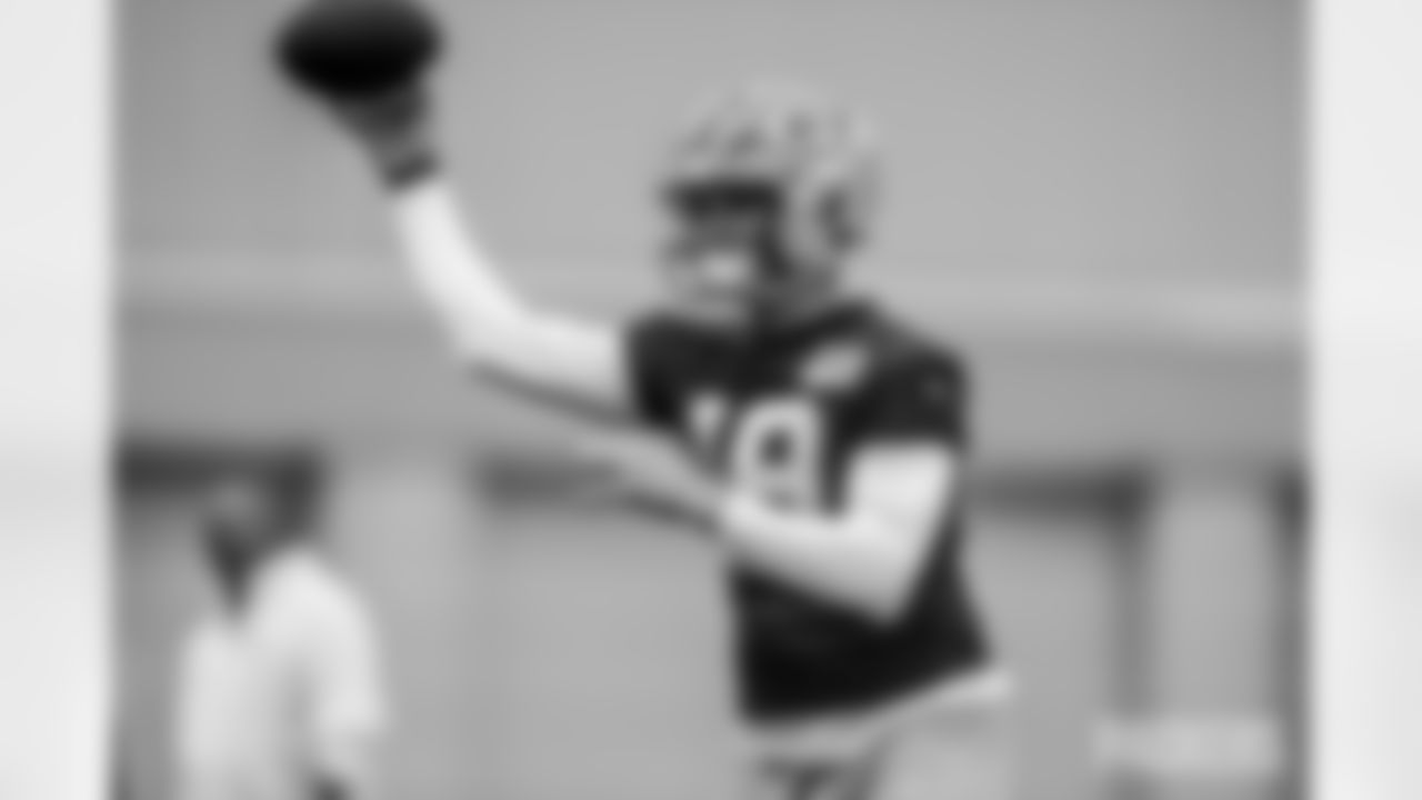 QB Taylor Elgersma
