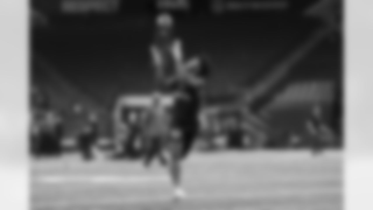 Virginia wide receiver Malik Washington participates in a drill during the 2024 NFL Scouting Combine on Saturday, March 2, 2024 in Indianapolis, Indiana.