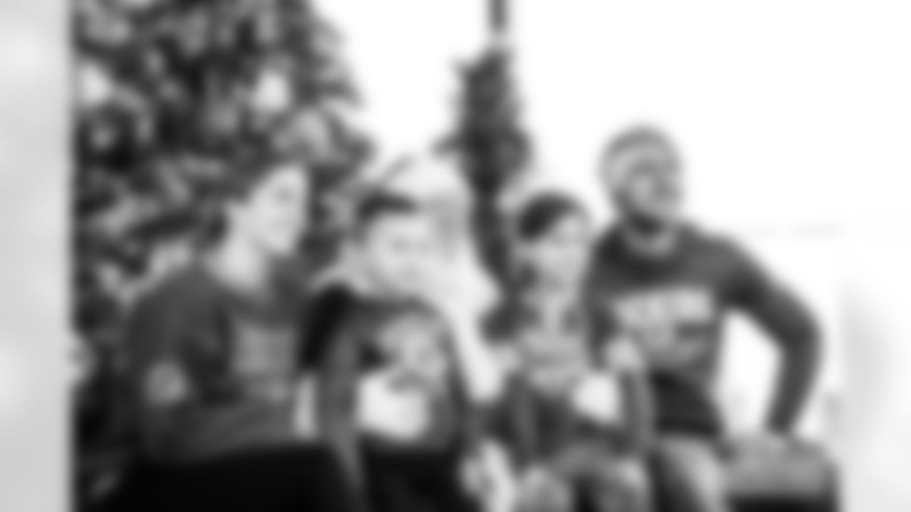 251129_Winter Jubilee Warmup_MM_0875