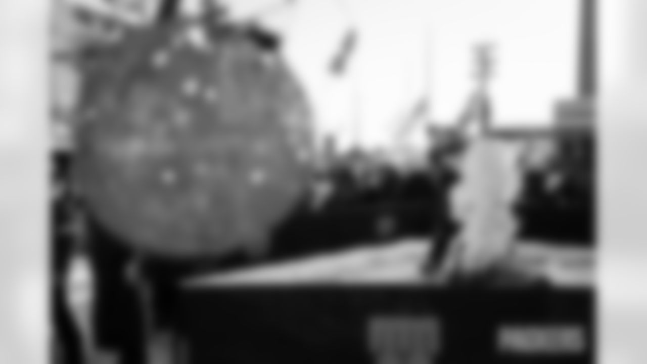 251207_WK14_Packers vs. Bears_KB_0014