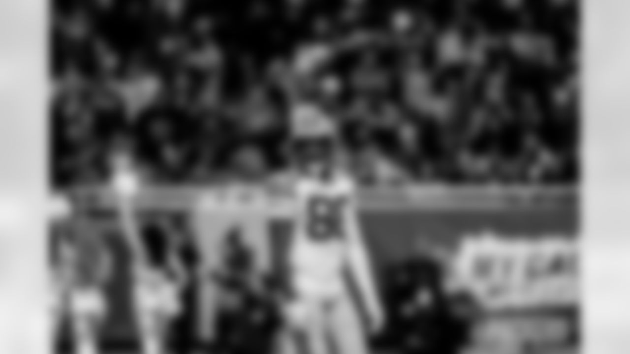 packers-lions-game-B-EP-008