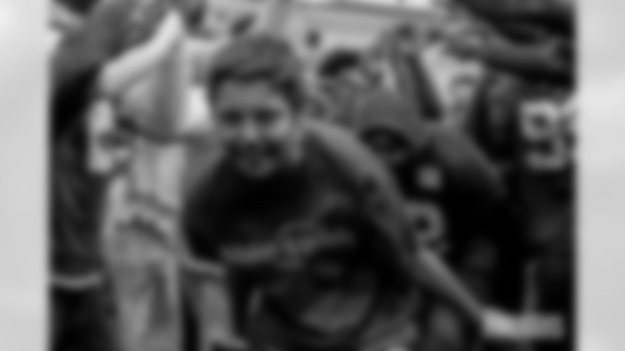 251101_Make a Wish at Practice_ES_02521