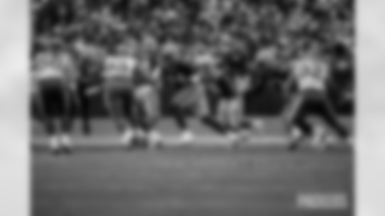 packers-rams-final-batch-1-siegle076
