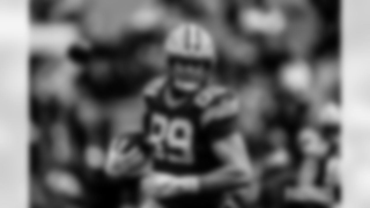 TE Ben Sims