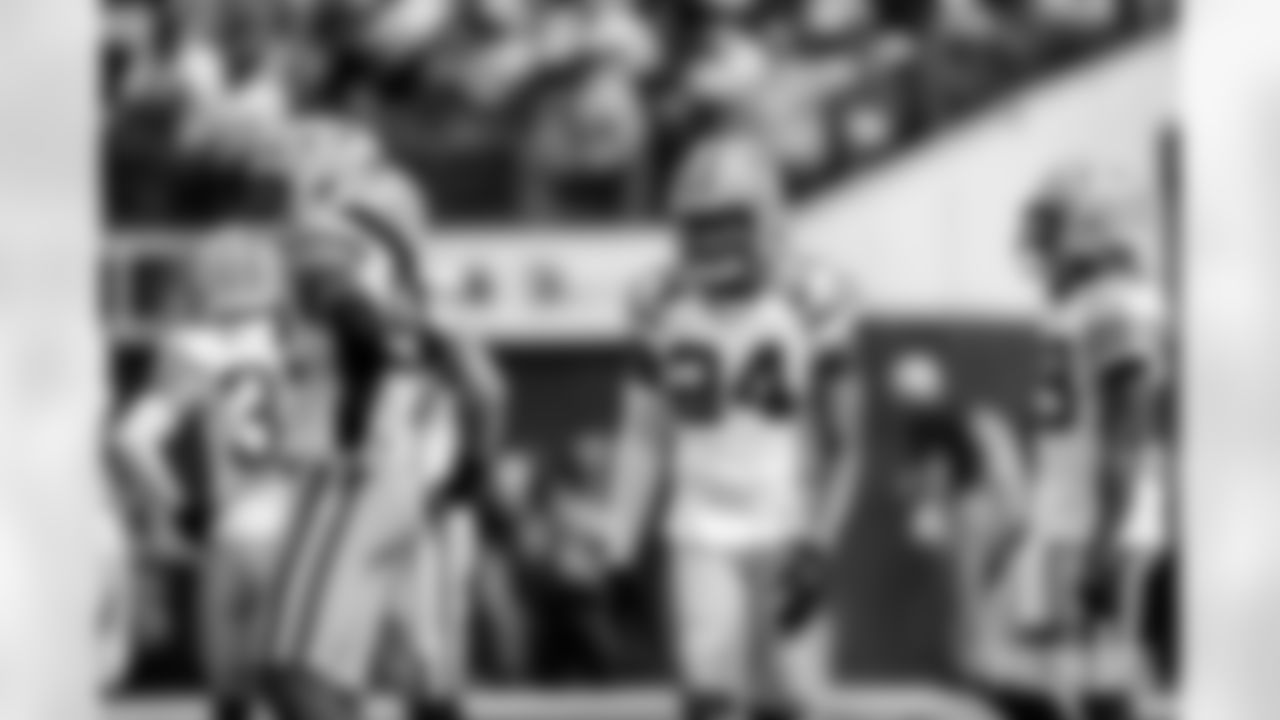 packers-rams-game-A-ES-031