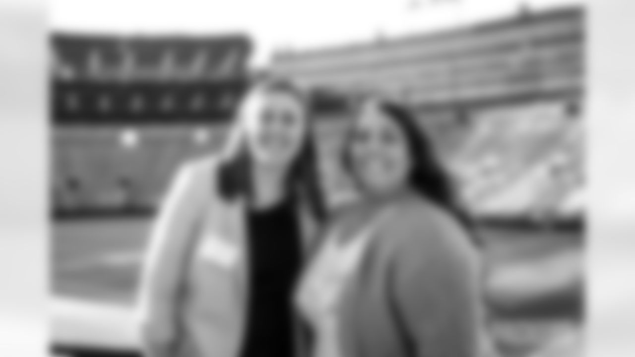 251217_Grant Recipient Luncheon_MM_0184