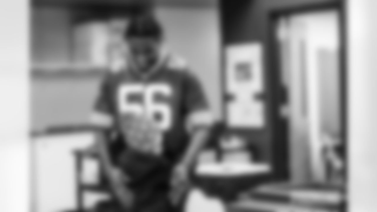 251222_Edgerrin Cooper Toy Drive_MM_0166